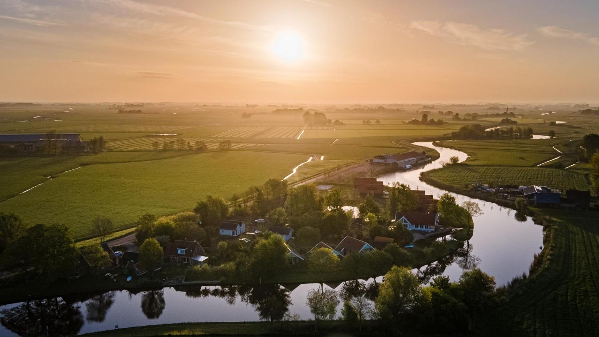 Appartement Tiny House - Optioneel Met Hottub à Dokkum Extérieur photo