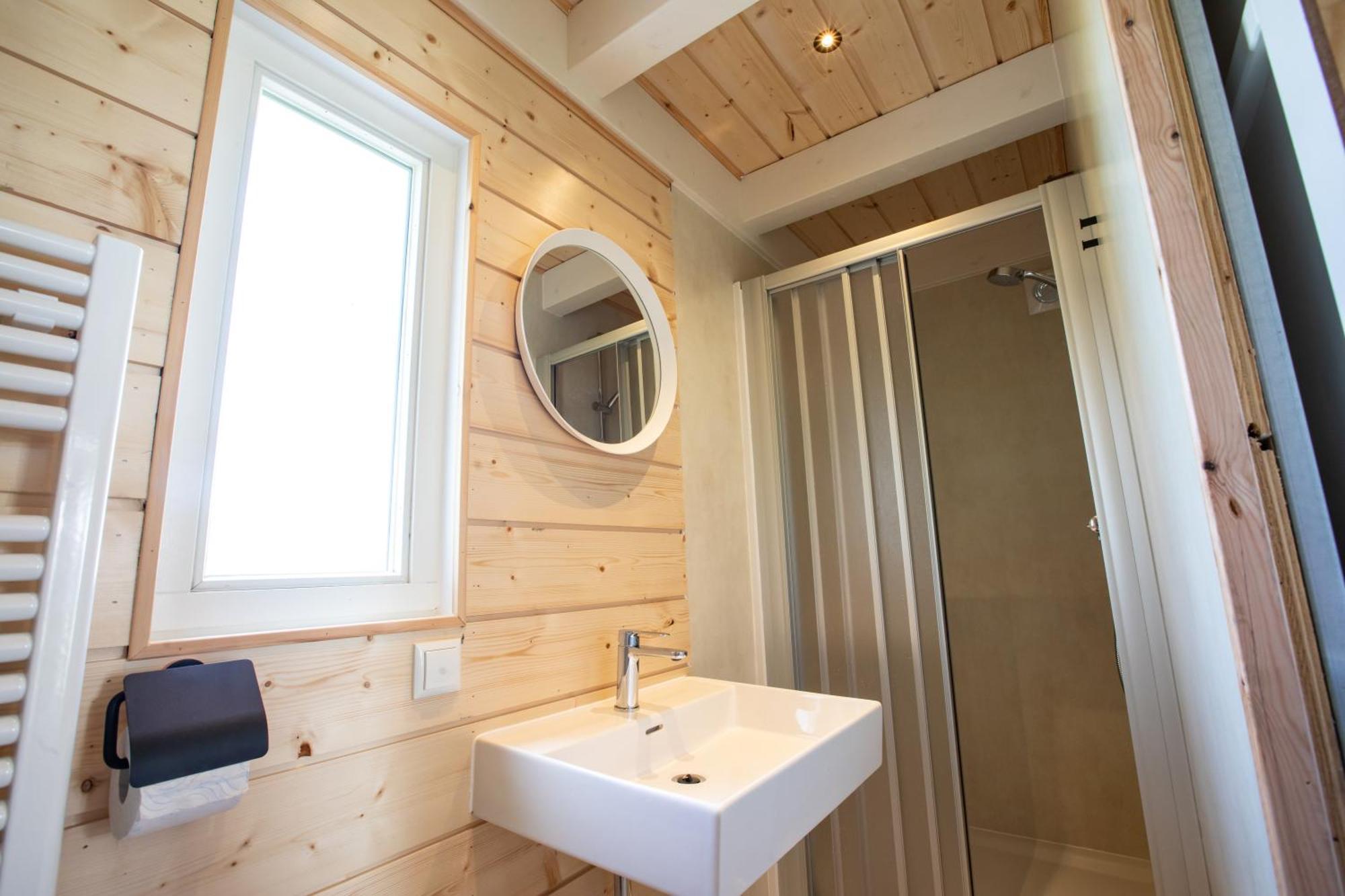 Appartement Tiny House - Optioneel Met Hottub à Dokkum Extérieur photo
